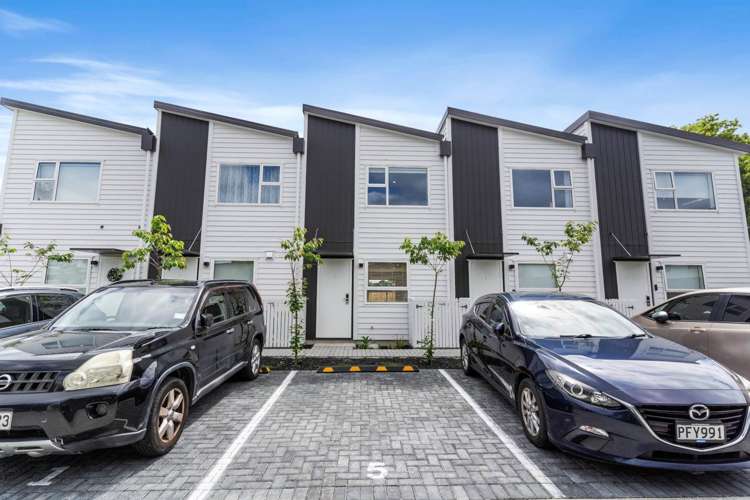 5/129 Lancaster Road Beach Haven_13