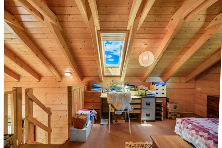 38 Scrubby Gully Road Springvale_6