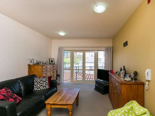 204/72 Herald Street Berhampore_1