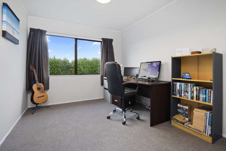 337 Parker Lane Pukekohe_12