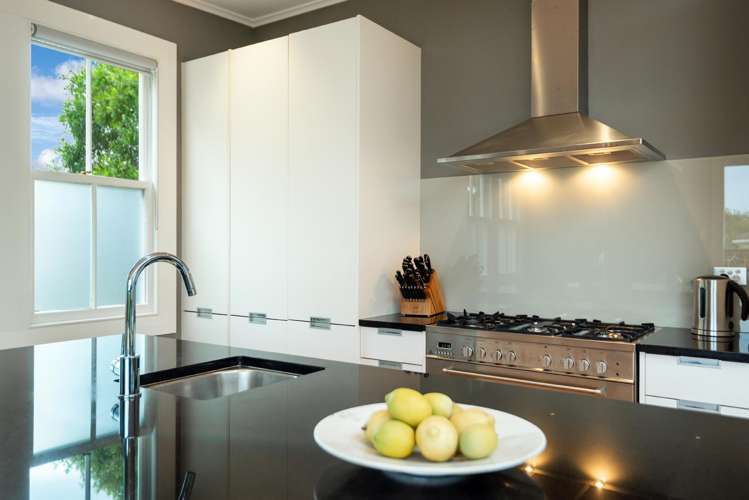 62 Rose Road Grey Lynn_16