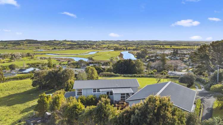 70 Wishart Road Helensville_1