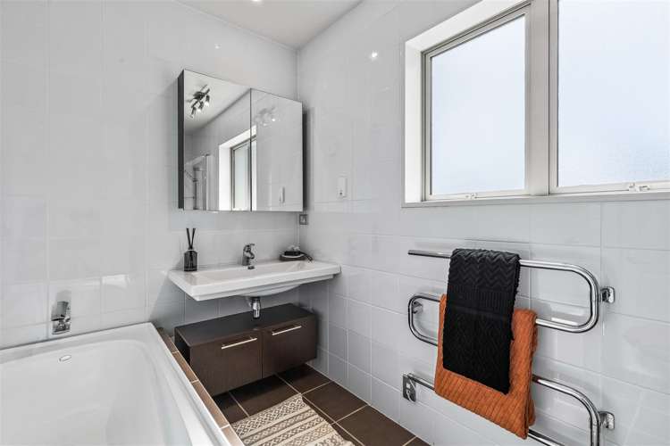 5 Fieldstone Lane Spreydon_13