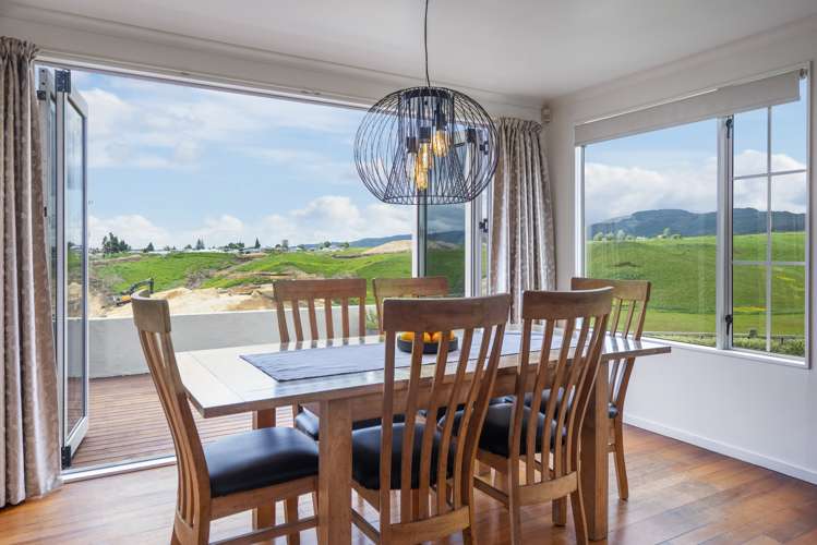 23 Hayward Rise Owhata_4