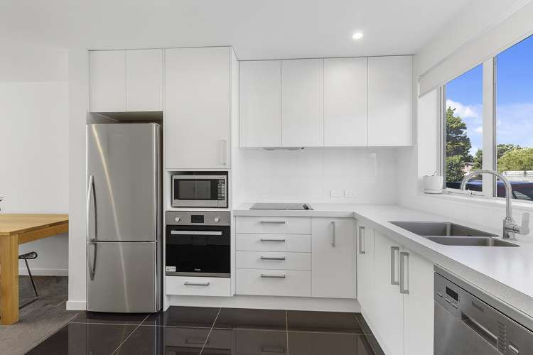 4/2 Stone Street Miramar_5