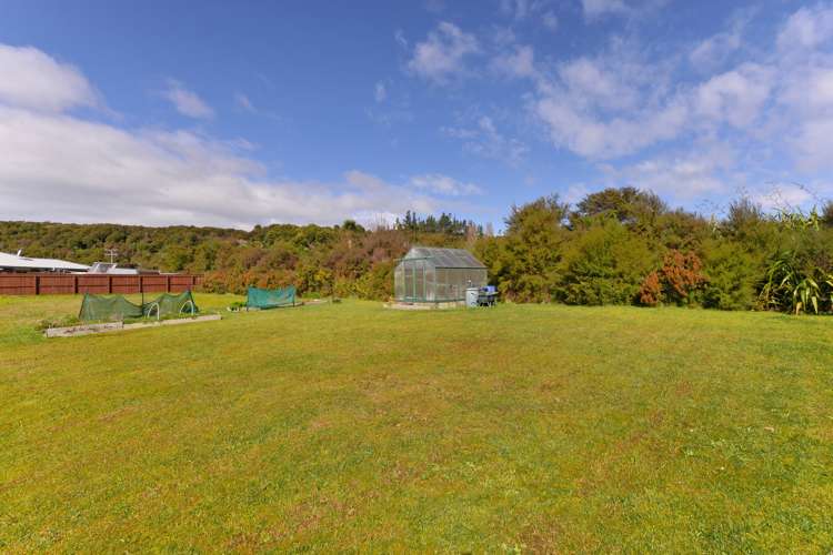 5 Ruataniwha Drive Collingwood_20