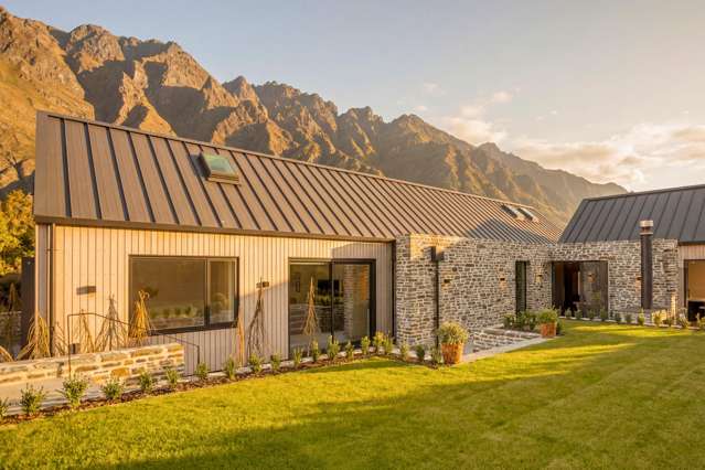 18 McKellar Drive Jacks Point_4