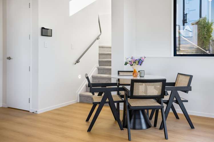 Lot 1/1 Tableau Place_5