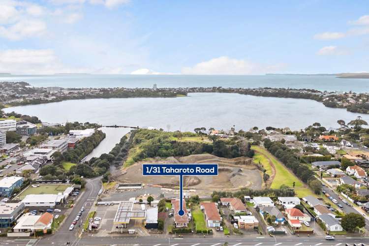 1/31 Taharoto Road Takapuna_23