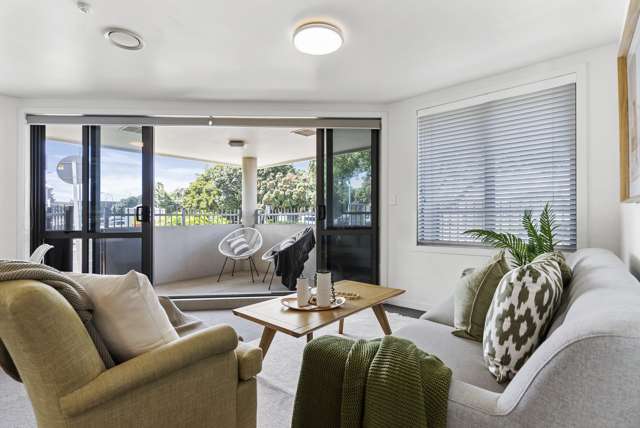 104/36 Victoria Road Mount Maunganui_1