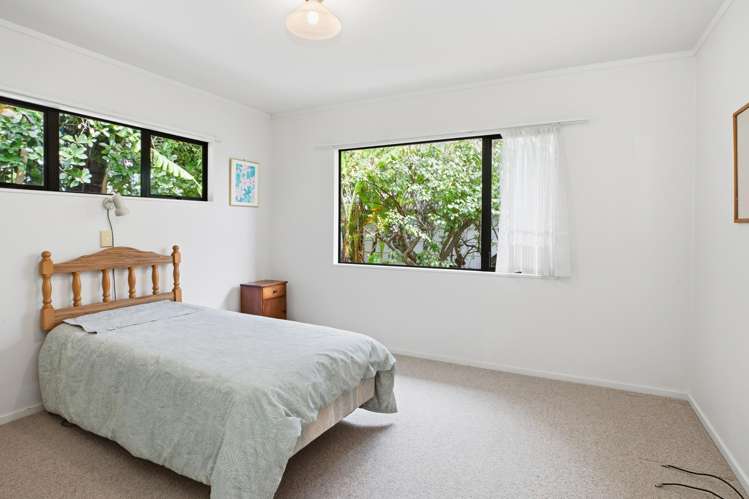 122B Fenton Street Thames_10