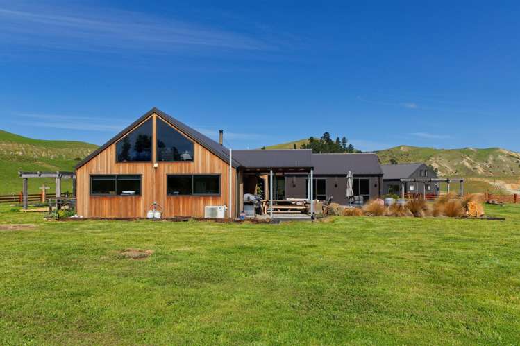 196 Chaffeys Road Waiau_11