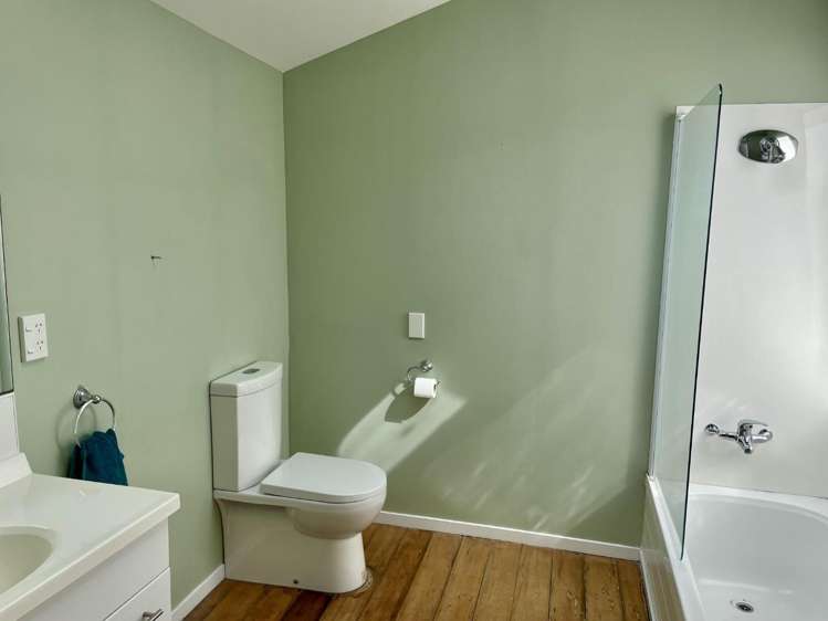 131 Shakespeare Road 10780_8