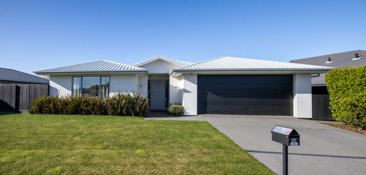 55 Farthing Drive_0
