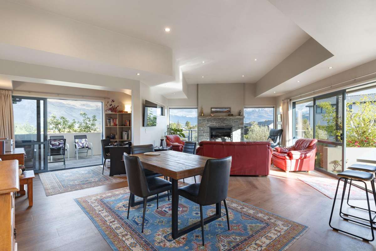 62 Kings Drive_1