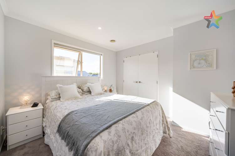 23 Latimer Way Petone_10