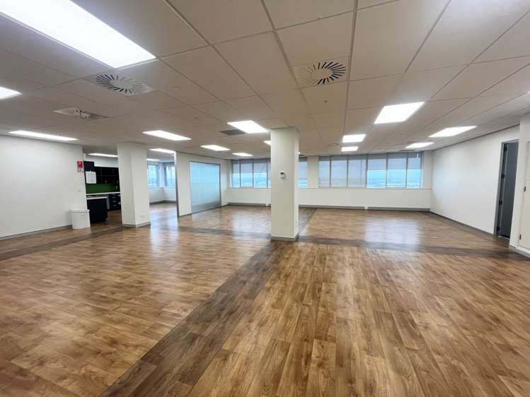 Units 7&8/45 O'Rorke Road Penrose_5