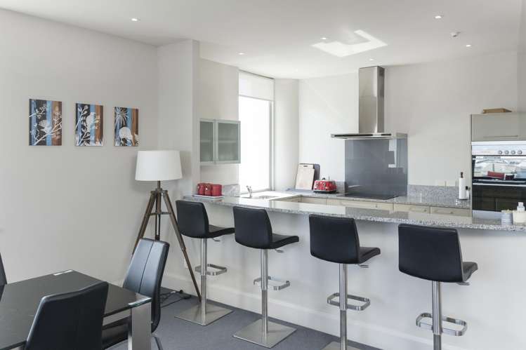 2/40 Reads Quay Gisborne_13