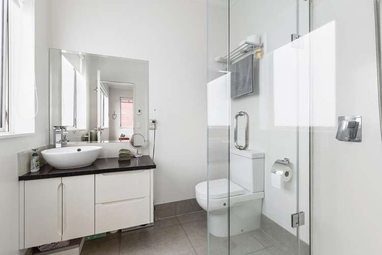 8 Polestar Lane Whitby_12