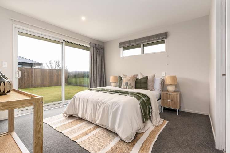 5 Whitehorn Drive Lincoln_8