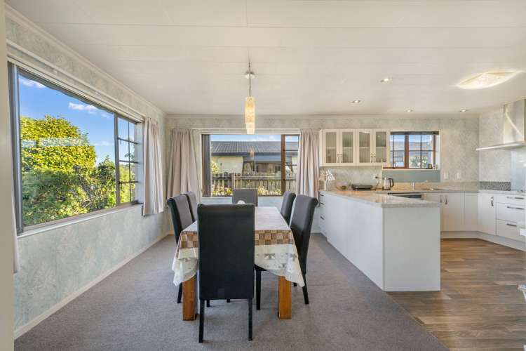 96 Gladstone Terrace Gladstone_17