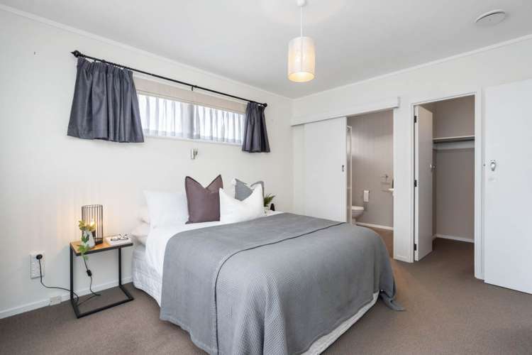 11 Fairway Drive Kamo_6