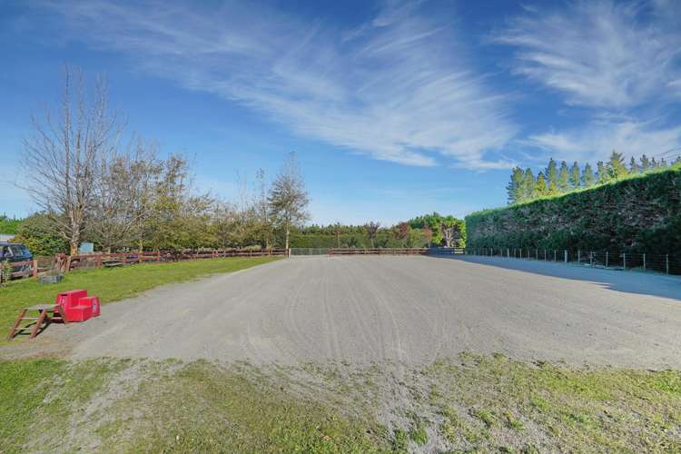 1122 Poyntzs Road West Eyreton_33