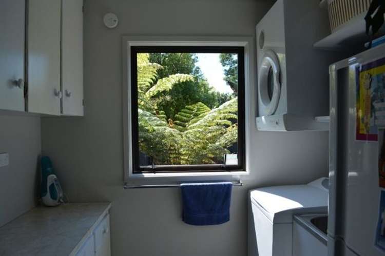 6 Compass Place Te Atatu Peninsula_5