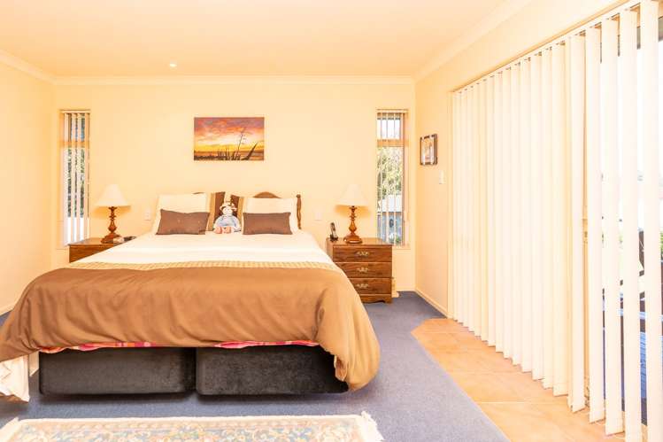 25 Limousin Place Grandview Heights_20