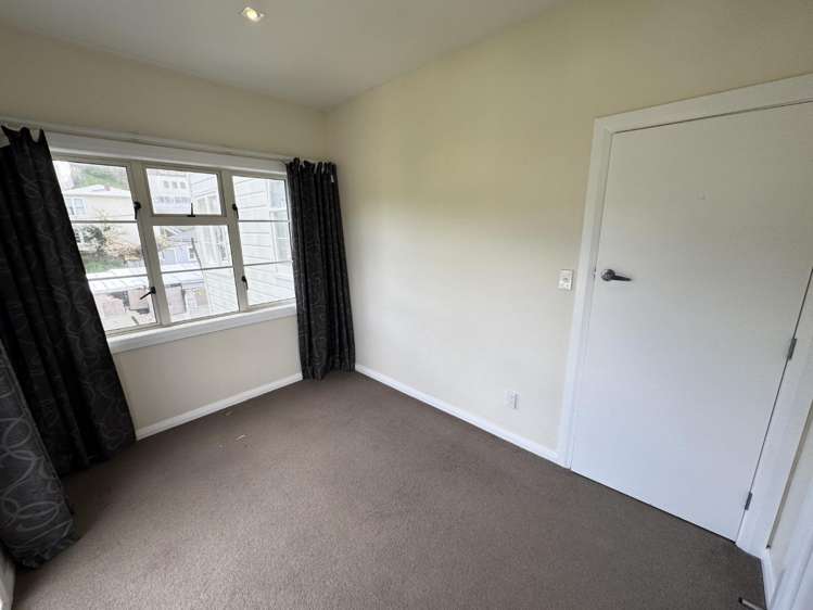 B/17 Plunket Street Kelburn_11