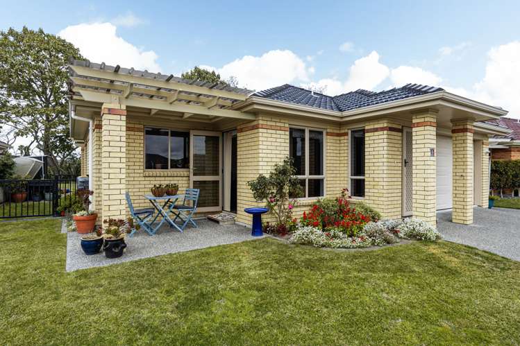 55 Sovereign Isle Lane Rototuna_16