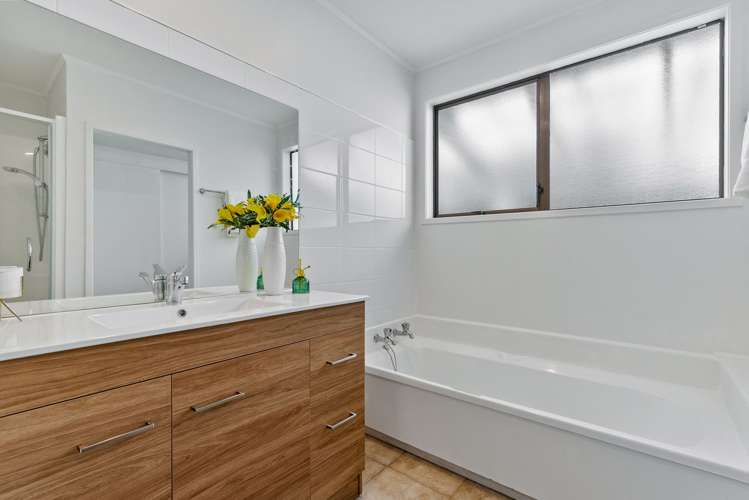 56 Pemberton Avenue Bayview_19