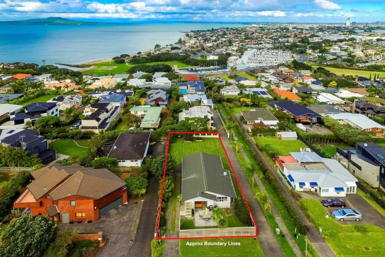 29 Seaview Road Castor Bay_3