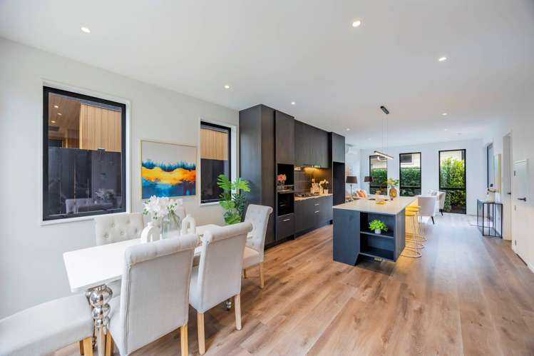 55B Swainston Road_4