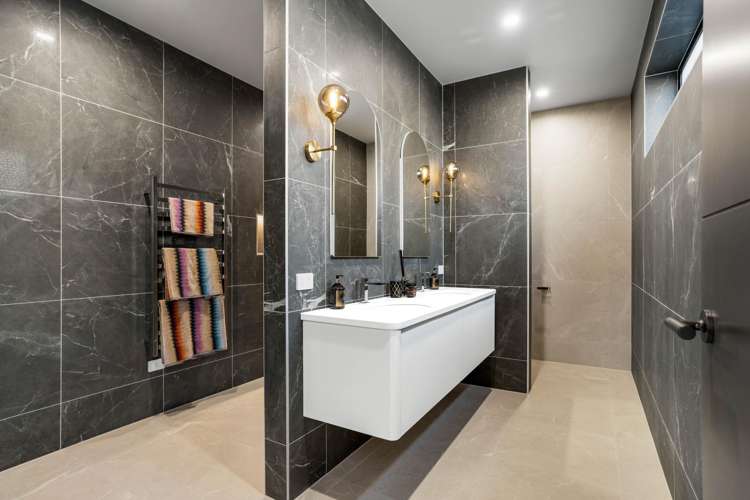 110 Motu Iti Pauanui_21