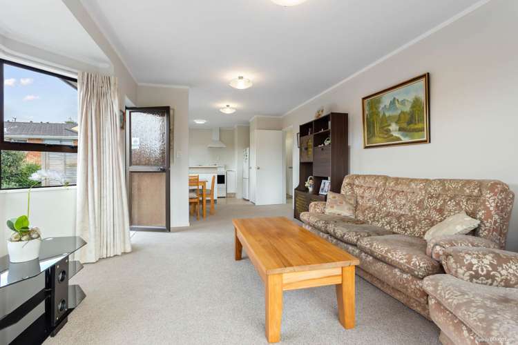 2/54 Nikau Street New Lynn_10