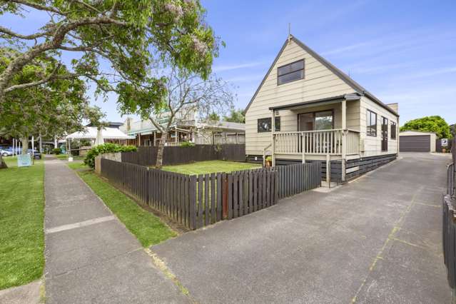 8 Wallis Street Raglan_1