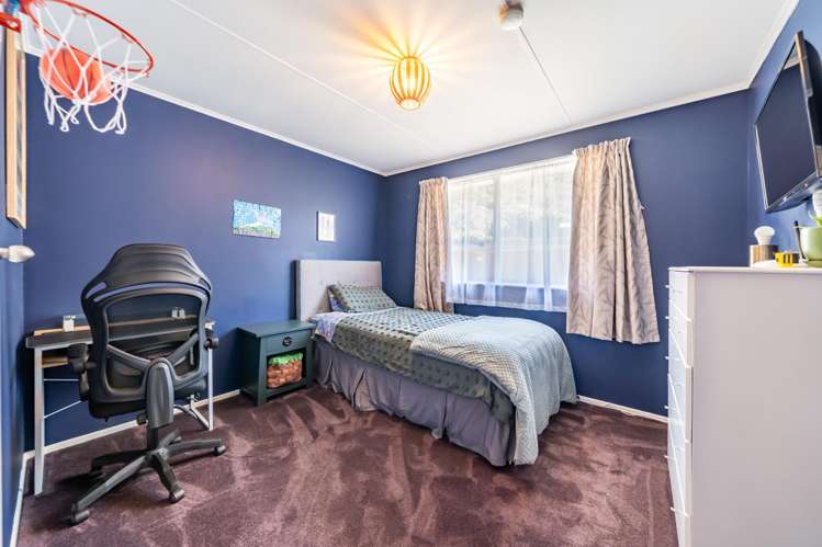 3 Newburn Grove Wainuiomata_15