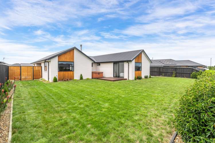 3 Roles Way Rolleston_19