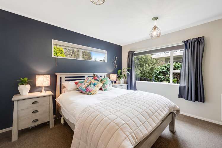 61 Gosford Drive Botany Downs_10