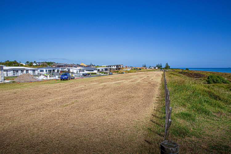 47 Pacific Parade Coastlands_8