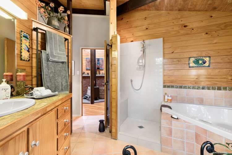 29 Gracechurch Drive Flat Bush_18