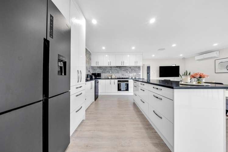 1/8 Gills Road Bucklands Beach_8