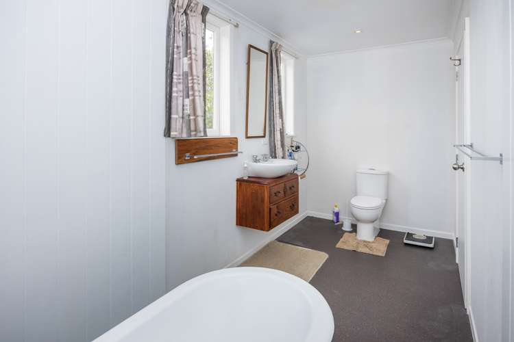 6 Claude Road Huntly_17