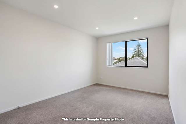 3/60 Kelman Road Kelston_2