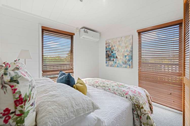 101 Sandspit Road Cockle Bay_12