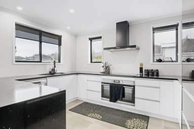 1 Tupaea Place_2