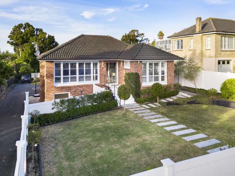 33 Fairlands Avenue Waterview_45