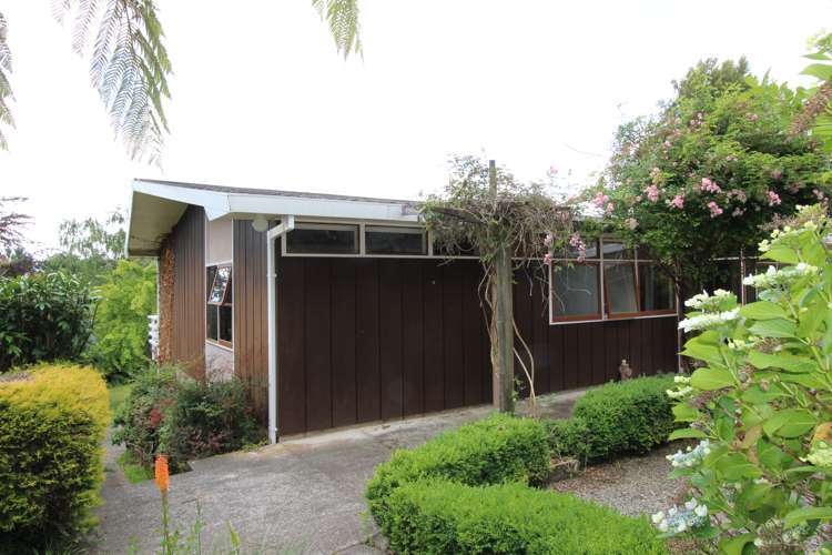 52 Edward Street Pahiatua_12