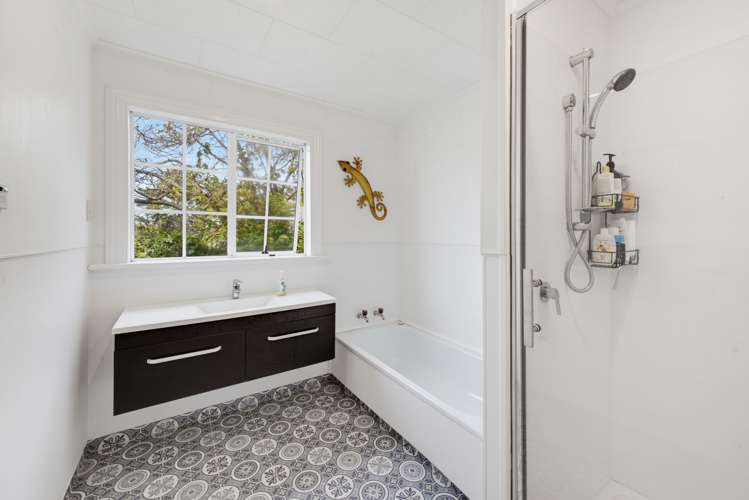 734 Durham Road Inglewood_21